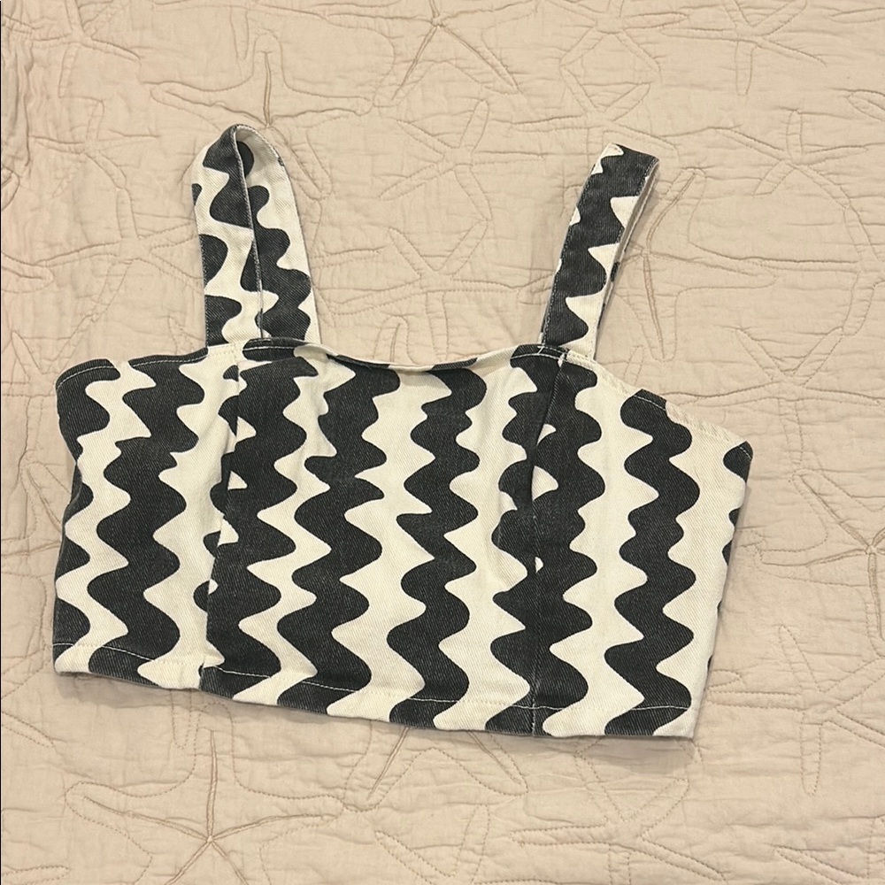Cider Matching Black and White Zigzag Set
